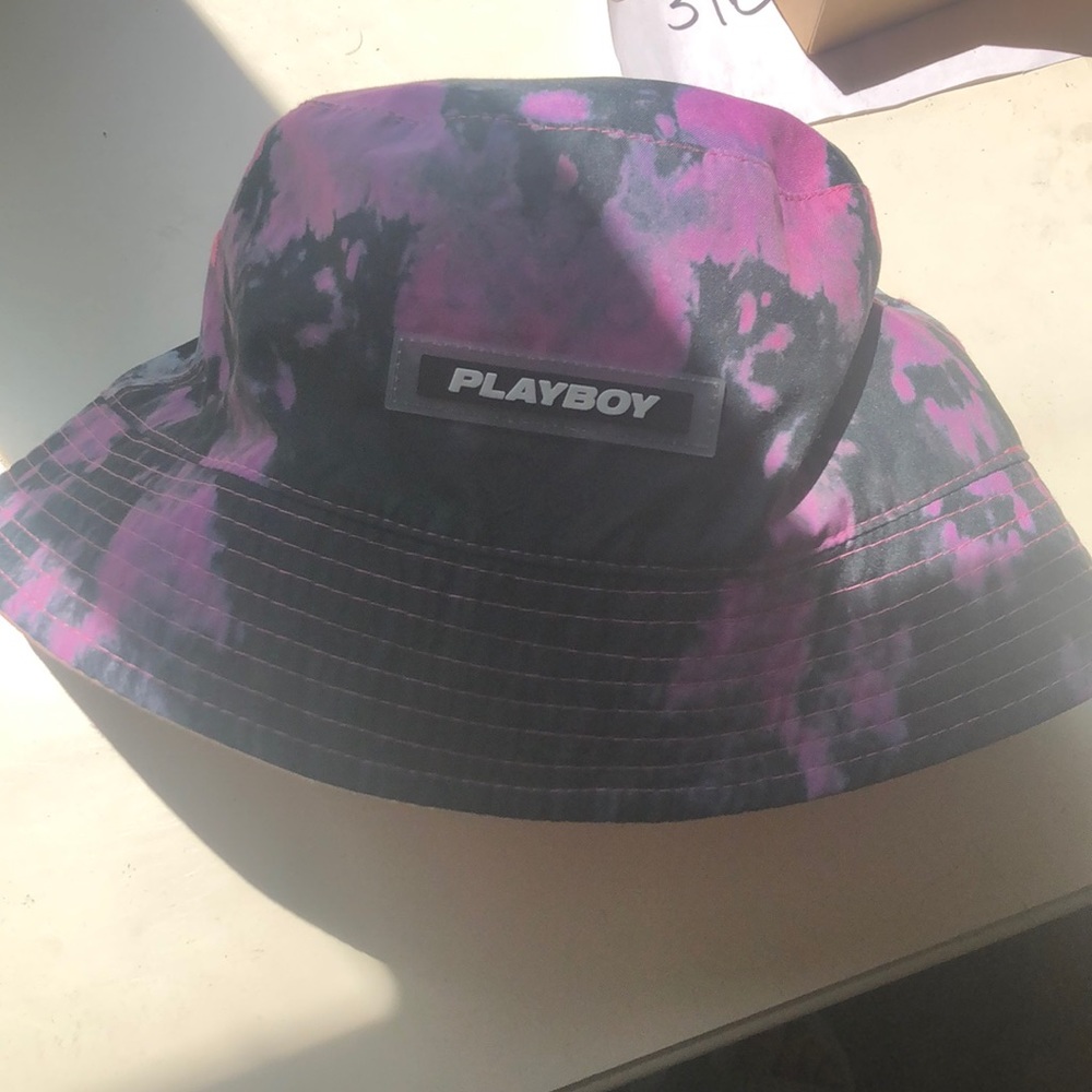 Reversible “Playboy” Bucket hat